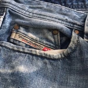 NWOT Diesel jeans 32x32